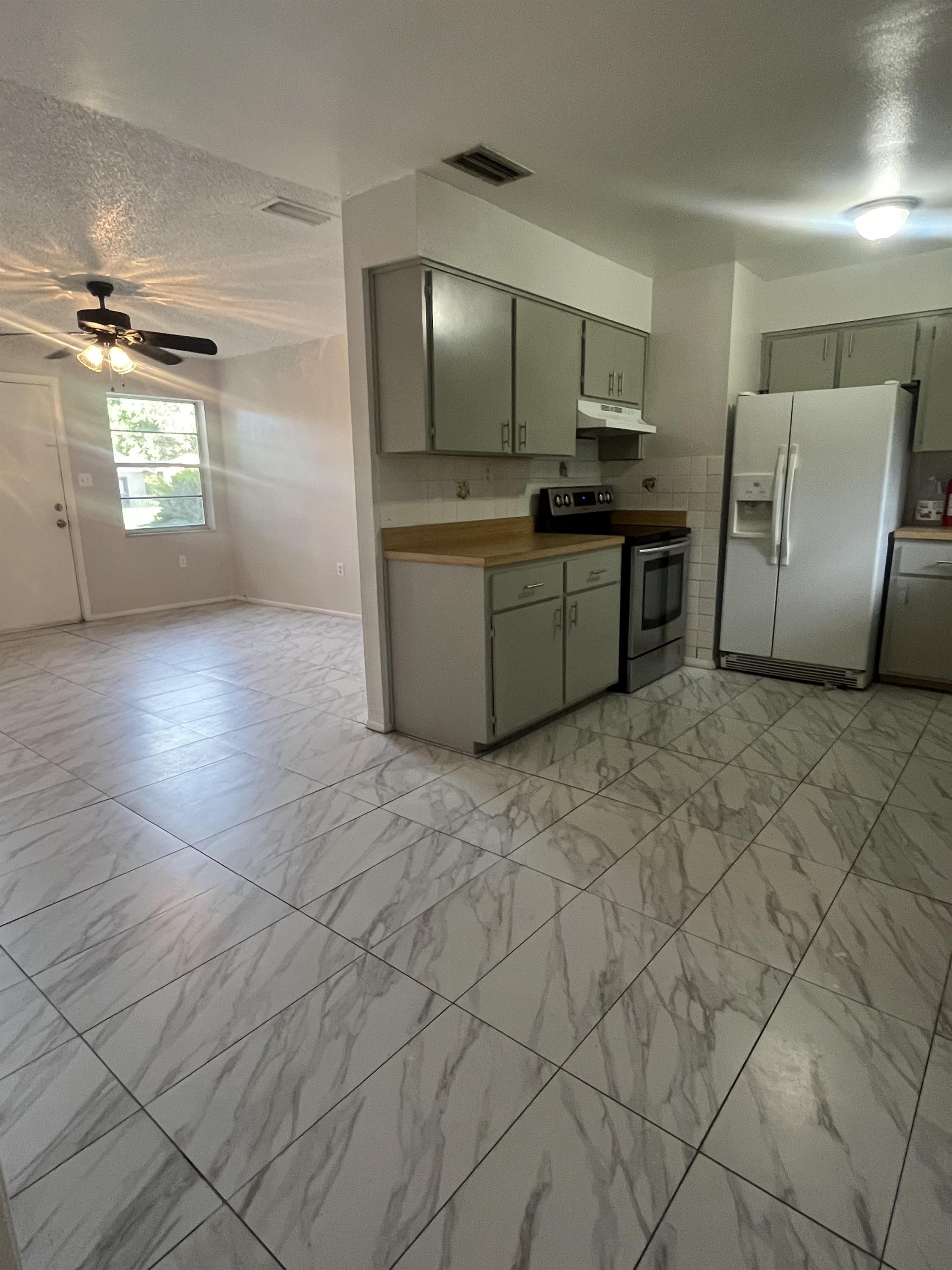 1304 Louis Court - 1