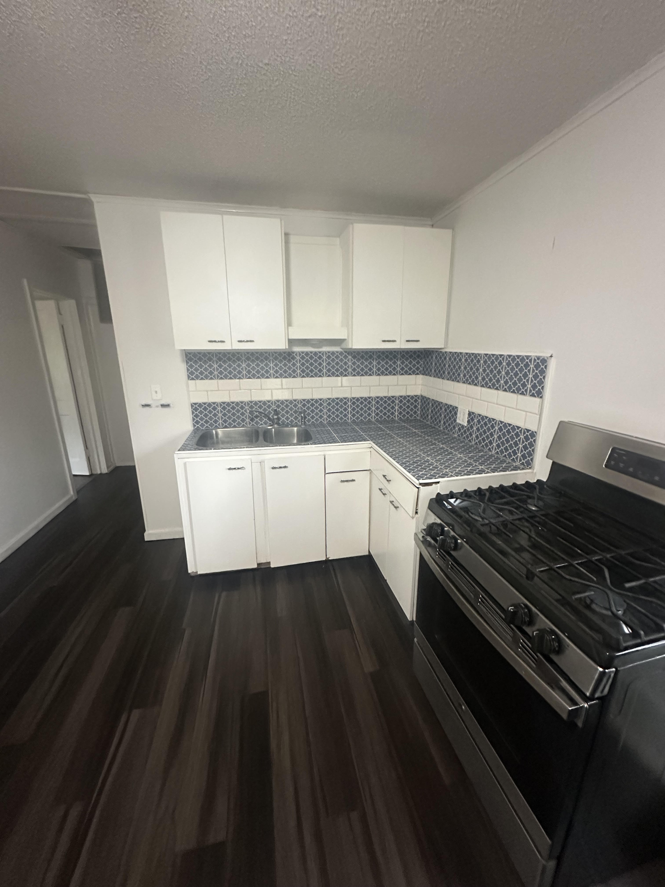 1611 Indian trail - 1